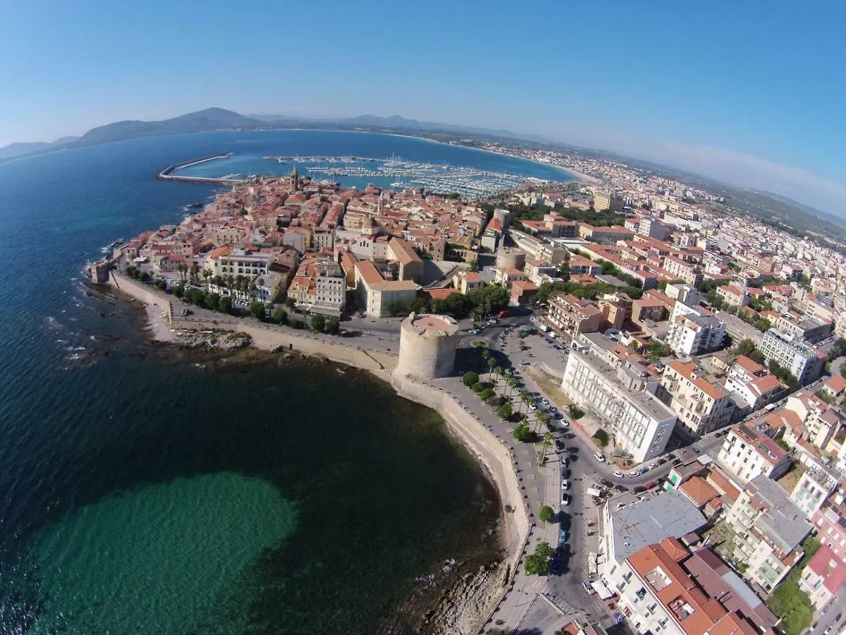 B&B In Centro Alghero 3*,